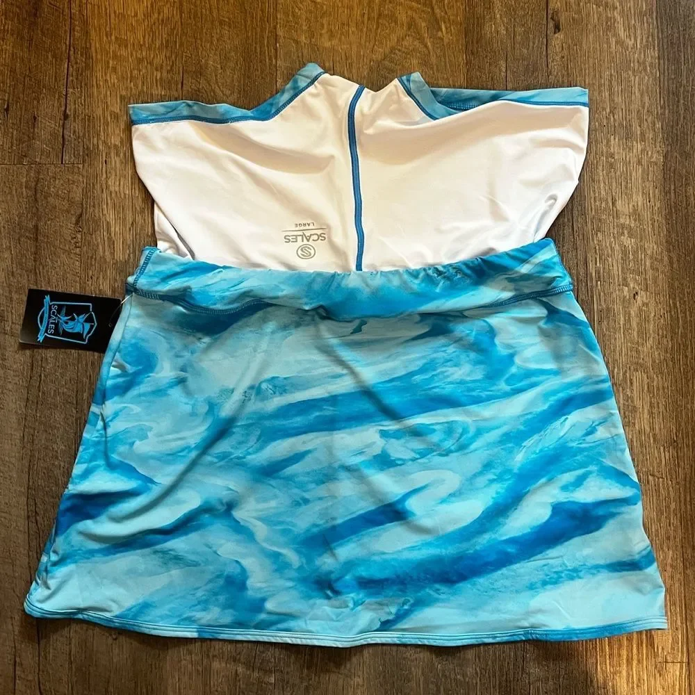 NWT Scales Blue Marble Women's Iconic Skort/Skirt Color Aqua Size Large Athletic